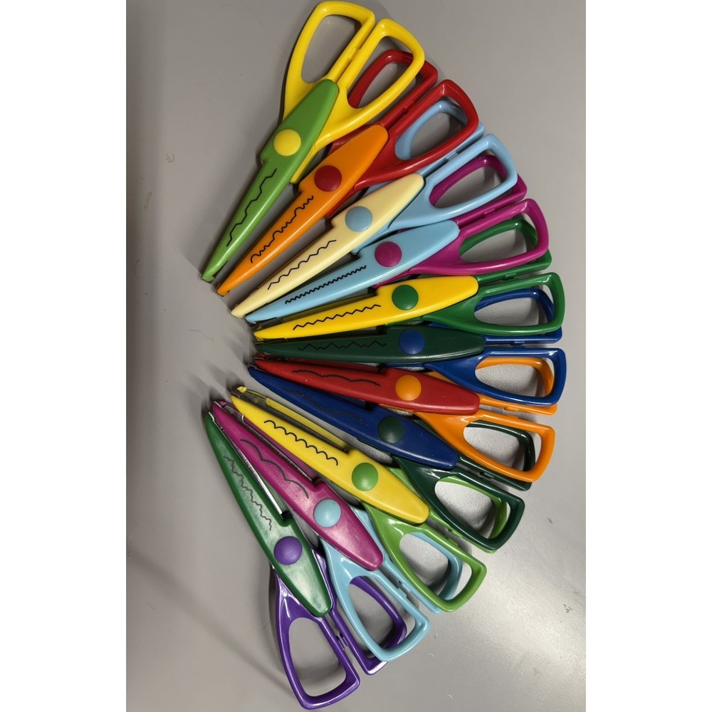 Decorative Craft Scissors Paper Edgers Set of 11 Designs Scrapbooking